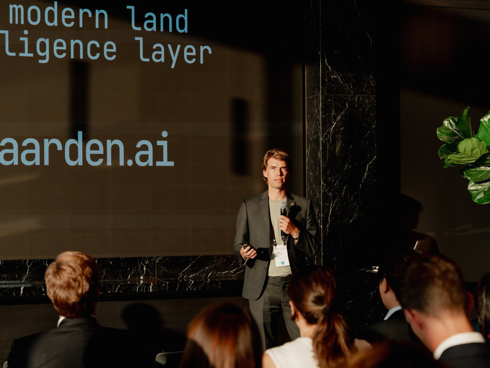 Aarden AI emerge furtivamente com US$ 4 milhões para ajudar proprietários de terras a navegar em data centers e acordos de energia limpa